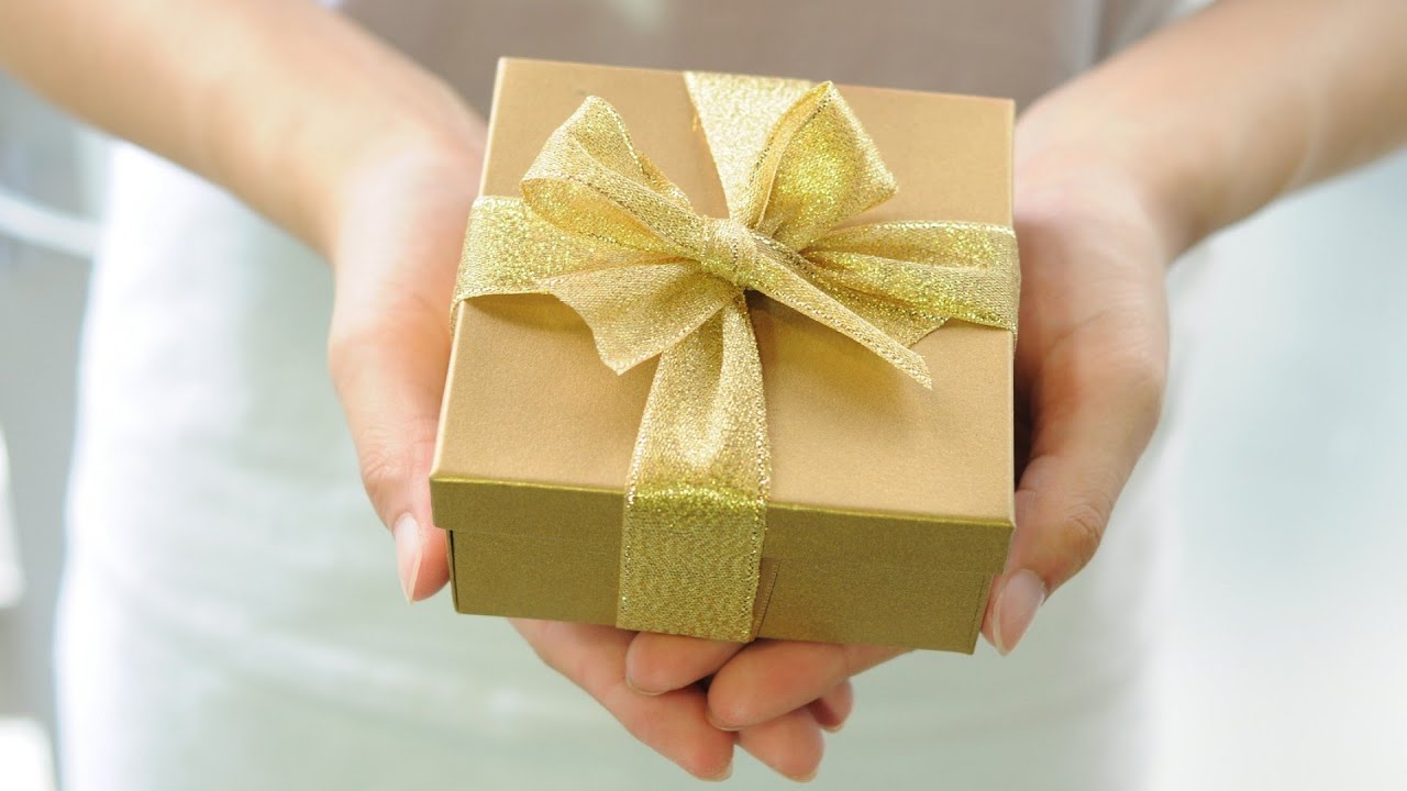 que regalar a alguien que te ha ayudado