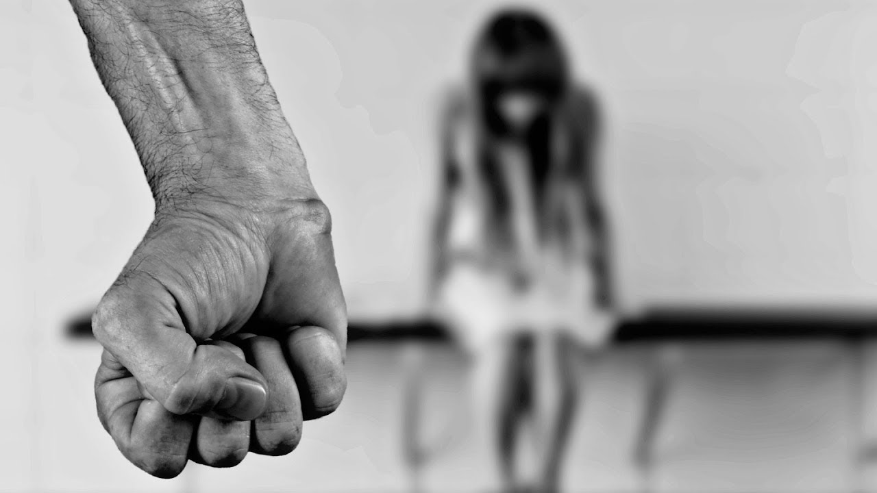 causas de la violencia contra la mujer