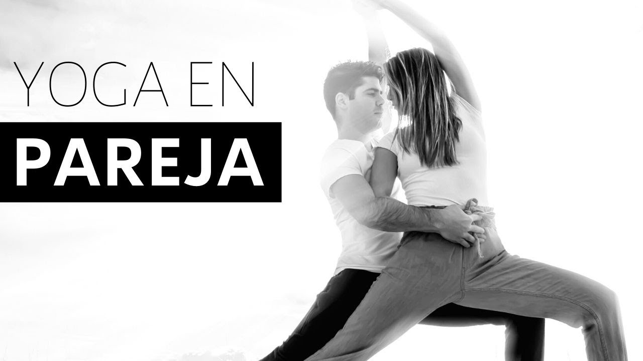 poses de yoga en pareja faciles